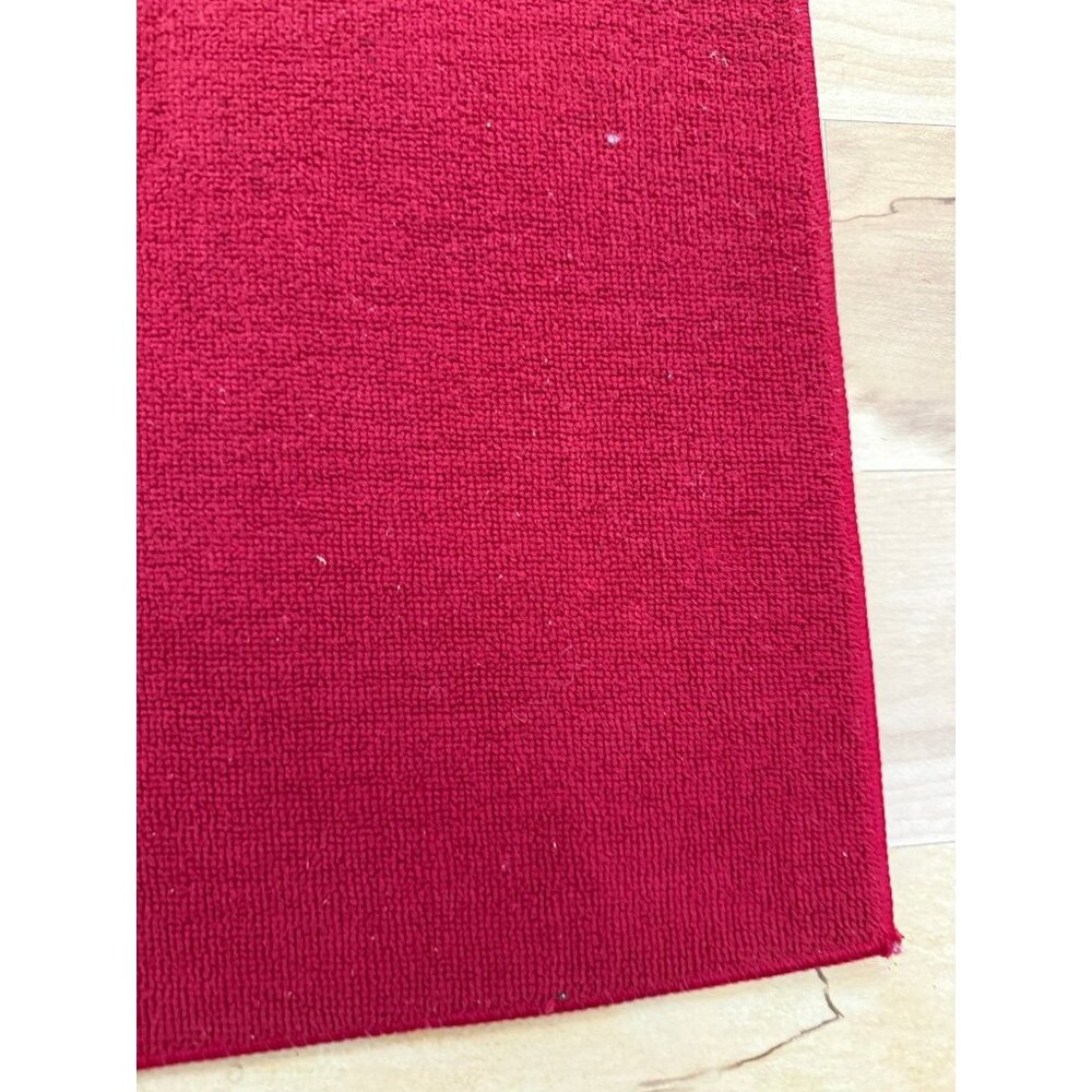 Red circle pattern floor mat - Picture 7 of 7